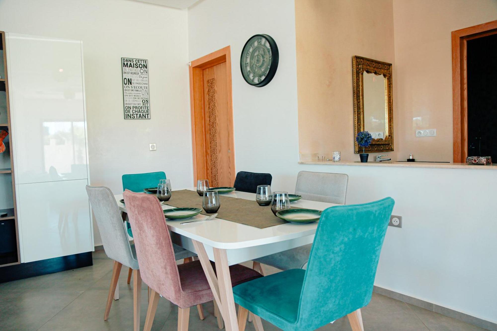 Villa Moderne A 5 Min De La Plage Avec Jardin Et 3 Salons 에사우이라 외부 사진