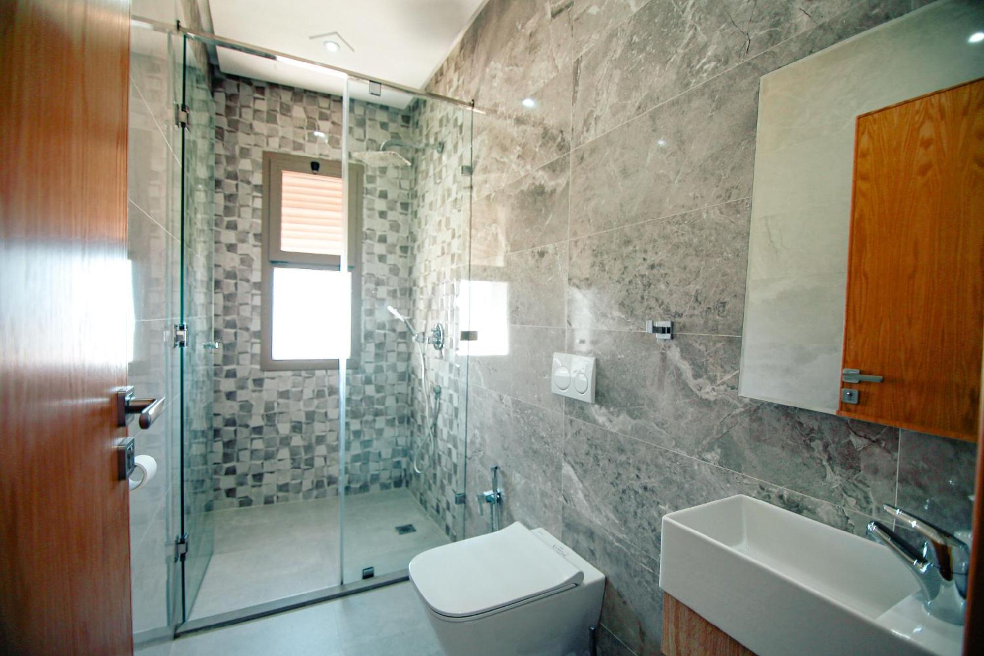 Villa Moderne A 5 Min De La Plage Avec Jardin Et 3 Salons 에사우이라 외부 사진